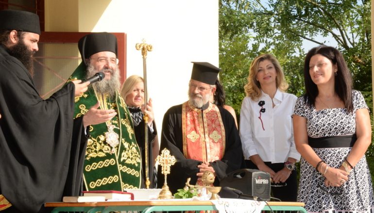 Aγιασμός για την νέα σχολική χρονιά σε σχολεία της Πάτρας (ΦΩΤΟ)