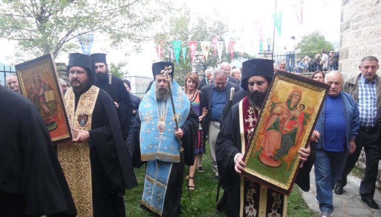 Η εορτή της Γεννήσεως της Θεοτόκου στην ομώνυμη Ιερά Μονή Πετρίλου (ΦΩΤΟ)