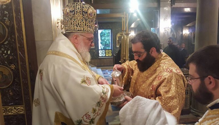 Χειροτονία Διακόνου από τον Μητροπολίτη Διδυμοτείχου (ΦΩΤΟ)