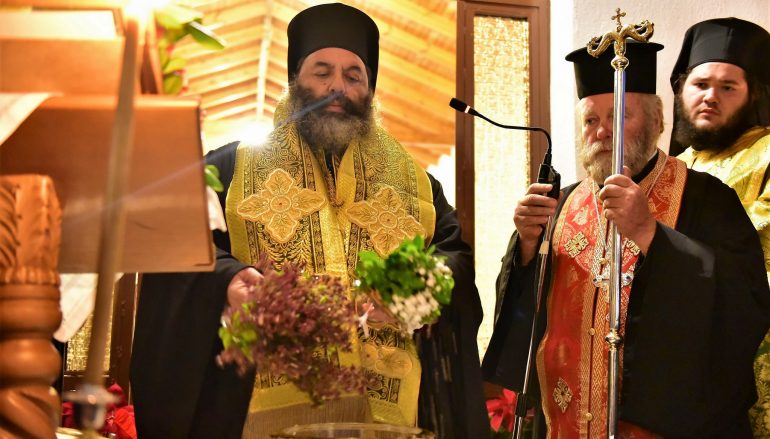 Θυρανοίξια Ι. Ν. Ζωοδόχου Πηγής Χρυσαυγής στην Ι. Μ. Λαγκαδά (ΦΩΤΟ)