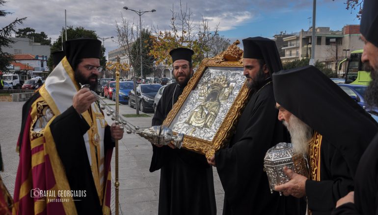 Η Κομοτηνή υποδέχθηκε την Εικόνα της Παναγίας Παναχράντου και την Τίμια Κάρα του Αγ. Παντελεήμονος (ΦΩΤΟ)