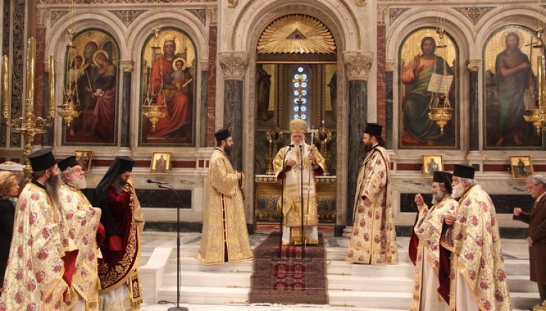 Αρχιεπίσκοπος: “Να ξεπεράσουμε τον συλλογικό και ατομικό εγωισμό μας” (ΦΩΤΟ)