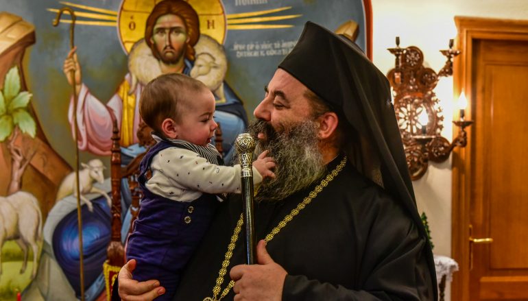 Τα κάλαντα έψαλλαν στο Μητροπολίτη Λαγκαδά (ΦΩΤΟ)