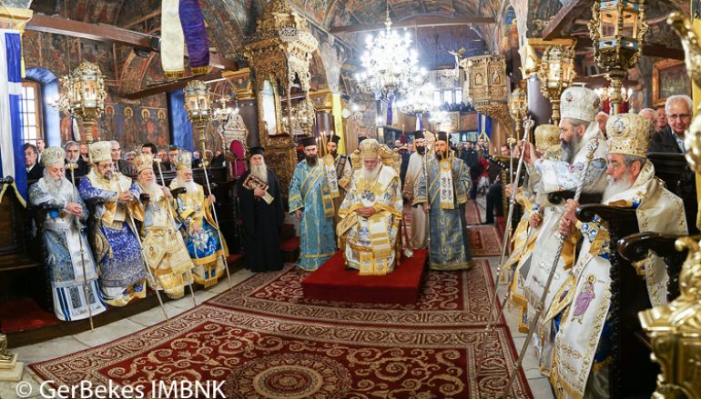 Πολυαρχιερατικό συλλείτουργο για τον Πολιούχο της Κοζάνης Άγιο Νικόλαο (ΦΩΤΟ)