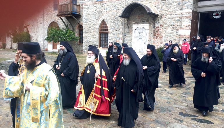 Οι Μητροπολίτες Κυδωνίας και Ιεραπύτνης στην Ιερά Μονή Ιβήρων (ΦΩΤΟ)