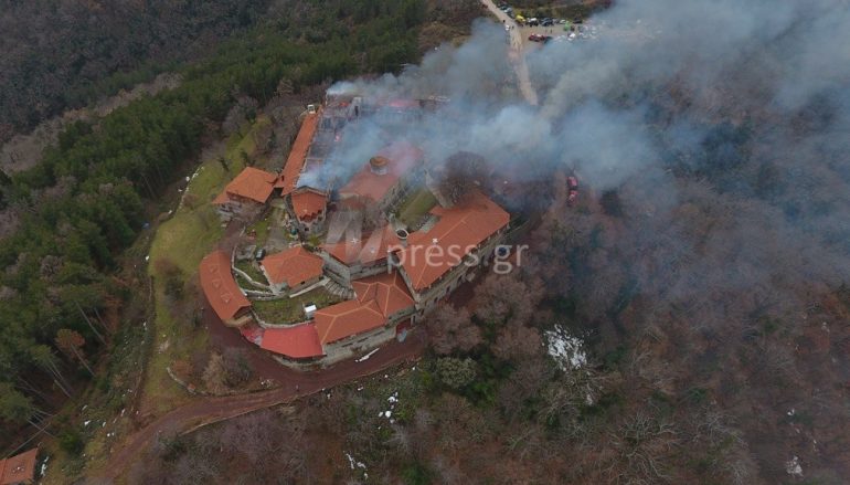 Συμπαράσταση τὴς Ι. Μητρόπολης Πατρῶν στὴν καταστραφεῖσα ἀπό πυρκαϊά Ι. Μ. Βαρνάκοβας Φωκίδος