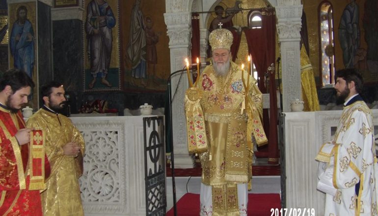 Αρχιερατική Θεία Λειτουργία στο Ξυλόκαστρο Κορινθίας (ΦΩΤΟ)