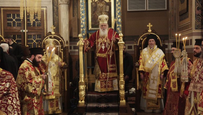 Η Αθήνα εόρτασε την “Κυρά” της Αγία Φιλοθέη (ΦΩΤΟ)