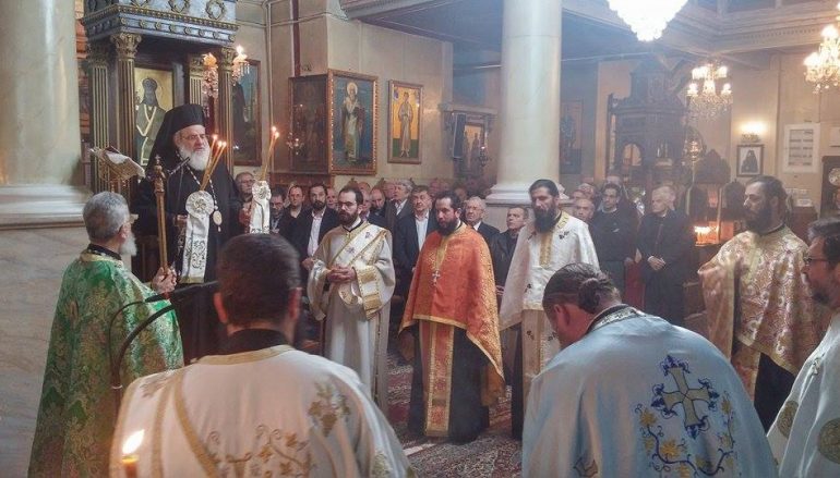 Αρχιμ. Νικόδημος Αθανασίου: «Ας ζούμε την σταυρική ζωή, διότι μόνο έτσι θα ζήσει ο κόσμος»