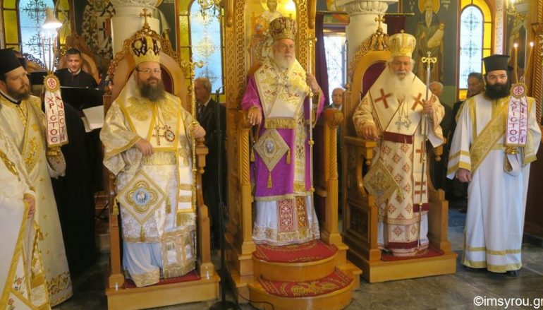 Η Θήβα τίμησε τον προστάτη της Άγιο Ιωάννη τον Κολεκτένη (ΦΩΤΟ)