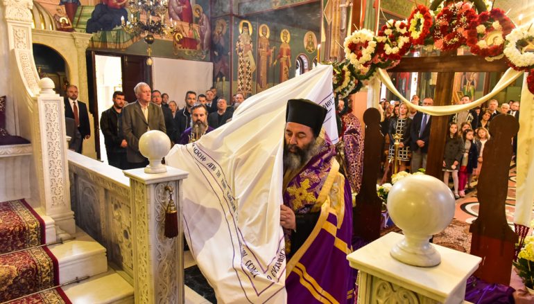 Περιφορά Επιταφίου στο Κοιμητήριο της Ι. Μ. Λαγκαδά (ΦΩΤΟ)