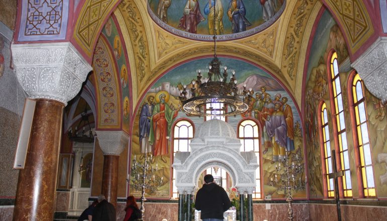 Σὲ ἐργοτάξια ἔχουν μετατραπῆ οἱ Ἱεροὶ Ναοὶ τῆς Πάτρας (ΦΩΤΟ)