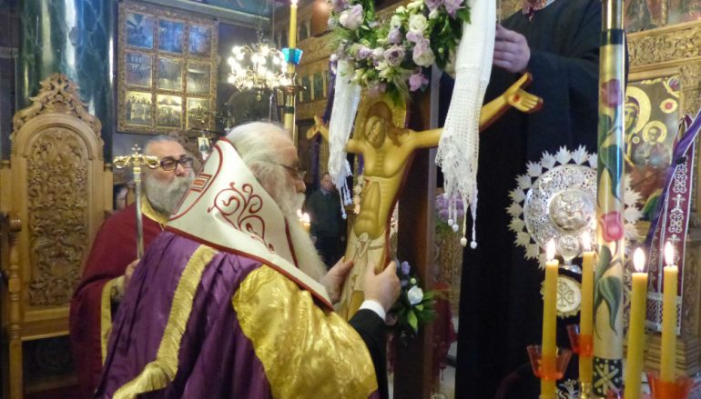 Ο Εσπερινός της Αποκαθηλώσεως στην Καστοριά (ΦΩΤΟ)