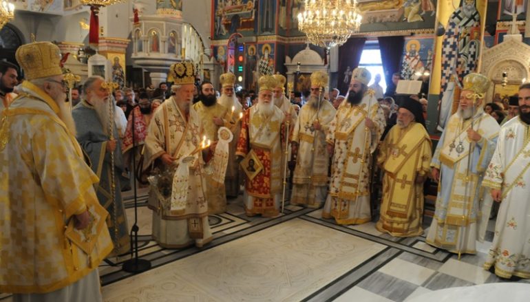Χιλιάδες πιστοί τίμησαν τον Άγιο Ιωάννη το Ρώσο στο Νέο Προκόπιο (ΦΩΤΟ)