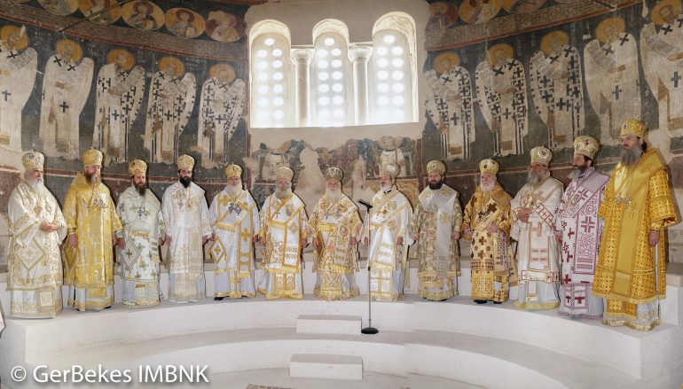 Διορθόδοξο Πολυαρχιερατικό Συλλείτουργο στη Βέροια για τον Απ. Παύλο (ΦΩΤΟ)
