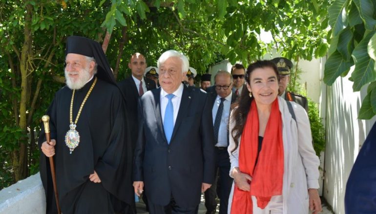 Ο Πρόεδρος της Δημοκρατίας στην Ιερά Νήσο Τήνο (ΦΩΤΟ)