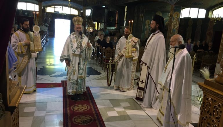 Η εορτή της Πεντηκοστής στην Ι. Μ. Χαλκίδος (ΦΩΤΟ)