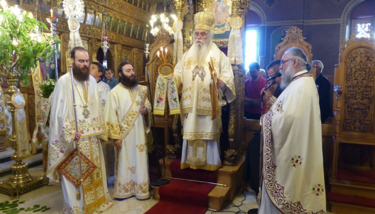 Κυριακή της Πεντηκοστής στην Ι. Μητρόπολη Καστορίας (ΦΩΤΟ)