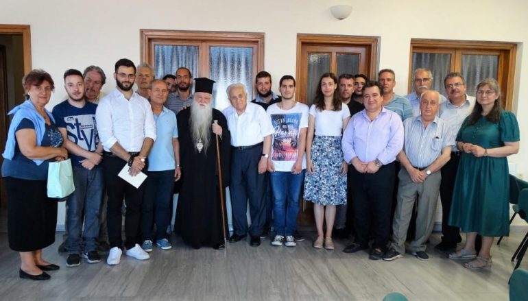 Ο Μητροπολίτης Καλαβρύτων τίμησε τον Μουσουργό Διαμαντή Μαυραγάνη