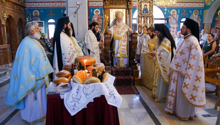 Η εορτή της Αγίας Ειρήνης της Χρυσοβαλάντου στην Ι. Μ. Βεροίας (ΦΩΤΟ)