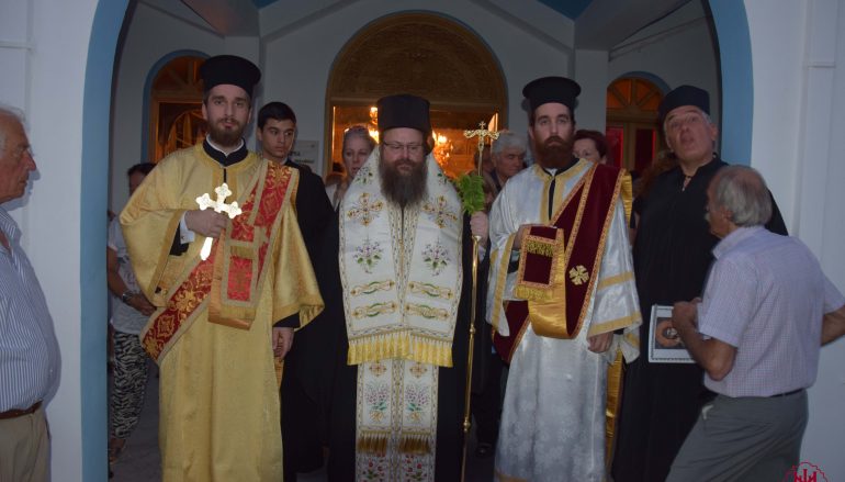 Εσπερινός του Αγίου Προκοπίου στην Ι. Μ. Μεγάρων (ΦΩΤΟ)