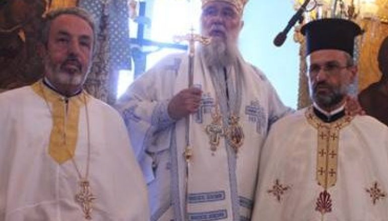 Χειροτονία Πρεσβυτέρου από τον Μητροπολίτη Κερκύρας ΦΩΤΟ)