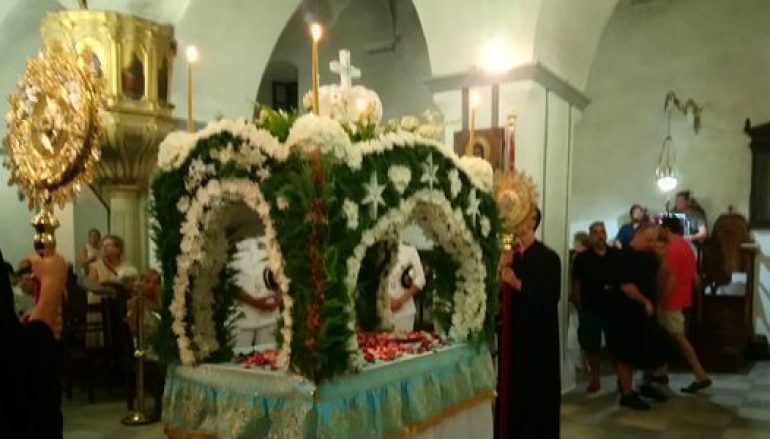 Σε κλίμα κατάνυξης ο εορτασμός της Παναγίας στην Μονεμβασία (ΦΩΤΟ)
