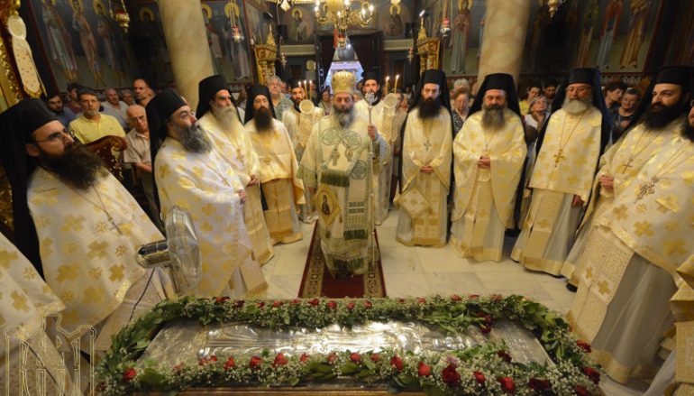 Λαμπρός ο εορτασμός της Οσίας Θεοδώρας στη Θεσσαλονίκη (ΦΩΤΟ)