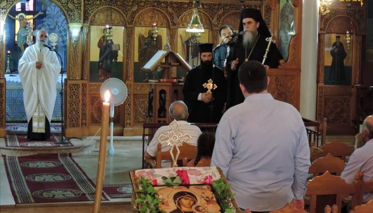 Παράκληση από τον Μητροπολίτη Άρτης Καλλίνικο στο Πέτα (ΦΩΤΟ)