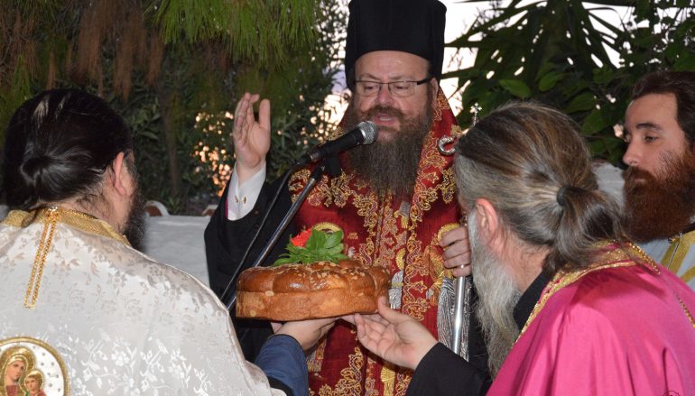 Εσπερινός του εν Χώναις θαύματος του Αρχαγγέλου Μιχαήλ στην Σαλαμίνα (ΦΩΤΟ)