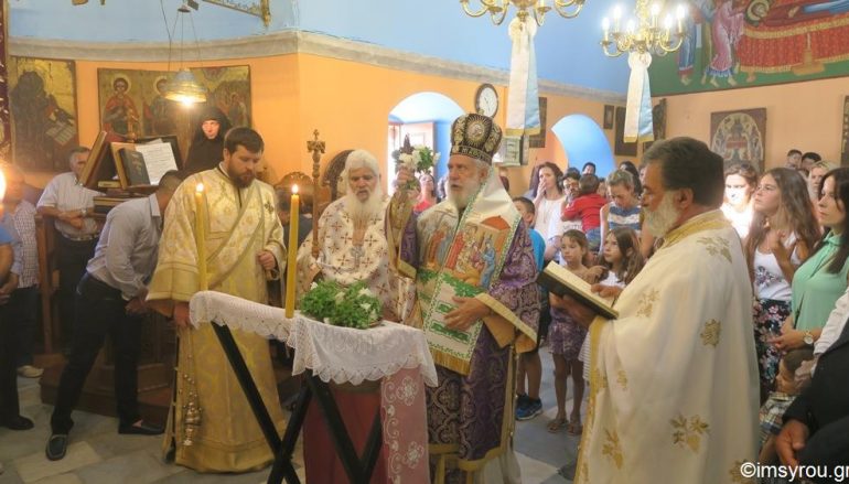 Η εορτή της Υψώσεως του Τιμίου Σταυρού στη Σίκινο (ΦΩΤΟ)