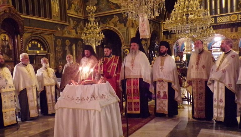 Αγρυπνία για τον Αγ. Διονύσιο τον Αρεοπαγίτη στην Ι. Μ. Κορίνθου (ΦΩΤΟ)