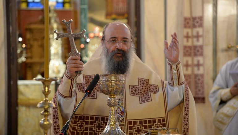 Ἡ Θεία Λειτουργία τοῦ Ἁγ. Ἰακώβου τοῦ Ἀδελφοθέου στήν Ι. Μ. Πατρῶν (ΦΩΤΟ)