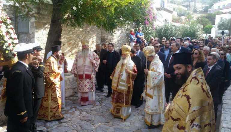 Η Ύδρα εόρτασε τη μνήμη του Πολιούχου της Αγίου Κωνσταντίνου (ΦΩΤΟ)
