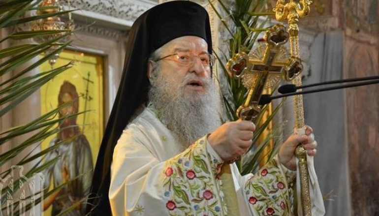 Νεολαία ΣΥΡΙΖΑ: “Μην κάνετε τον Άνθιμο επίτιμο διδάκτορα!”