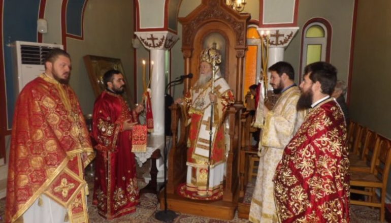 Παραμονή Χριστουγέννων στην Ι. Μητρόπολη Κορίνθου (ΦΩΤΟ)