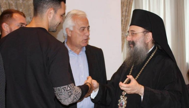 Οἱ παῖκτες τῆς Παναχαϊκῆς στόν Μητροπολίτη Πατρῶν (ΦΩΤΟ)