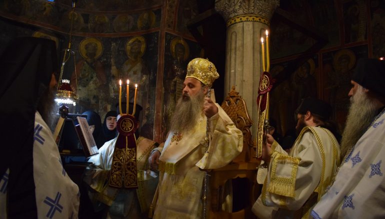 Με λαμπρότητα πανηγύρισε η Ιερά Μονή Ρουσάνου Μετεώρων (ΦΩΤΟ)