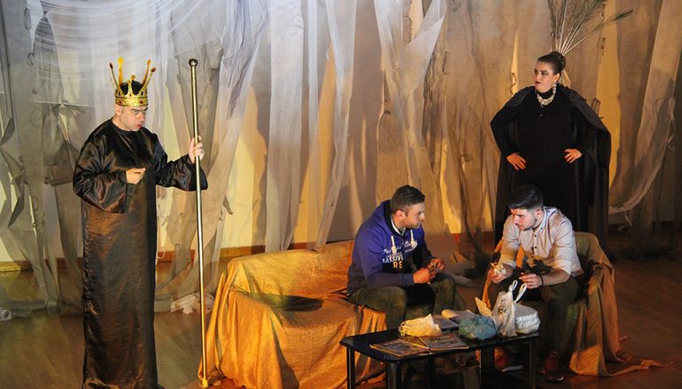 «Οι 7 θανάσιμες αμαρτίες» από την θεατρική ομάδα της Ι. Μ. Φωκίδος (ΦΩΤΟ)