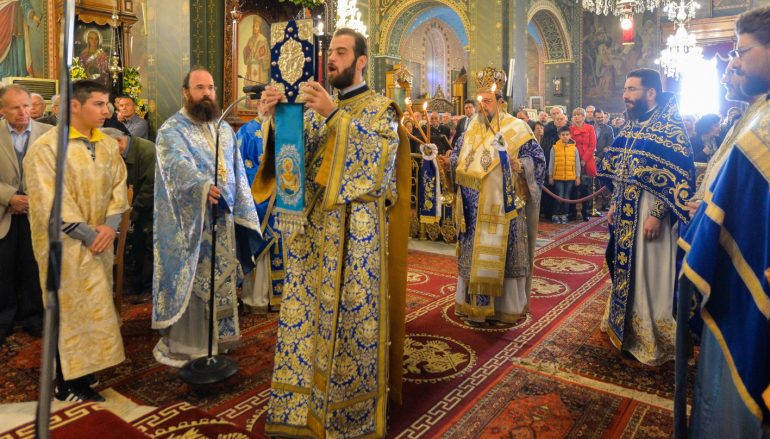 Λαμπρός ο εορτασμός του Αγίου Νικολάου στην Καλαμάτα (ΦΩΤΟ)