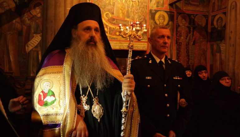 Αρχιερατικός Εσπερινός στην Ι. Μονή Ρουσάνου Μετεώρων (ΦΩΤΟ)