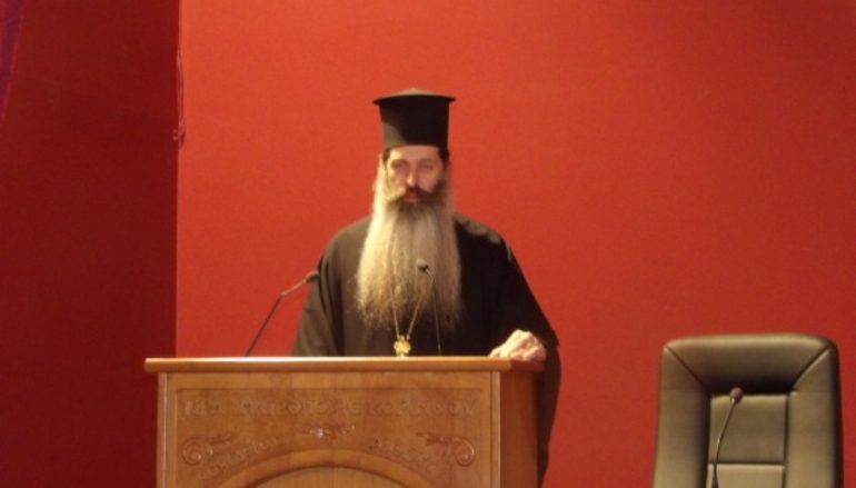 Ομιλία του Πρωτοσυγκέλλου Συμεών Βολιώτη στην Ι. Μ. Κορίνθου (ΦΩΤΟ)