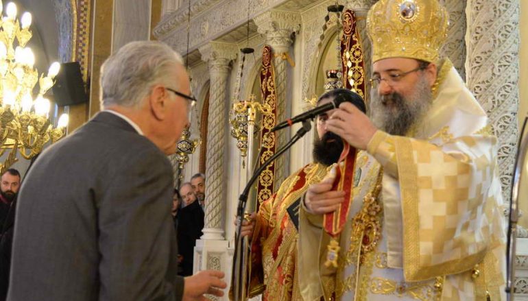 Ο Μητροπολίτης Πατρών τίμησε τον κ. Αθανάσιο Στεφανόπουλο (ΦΩΤΟ)