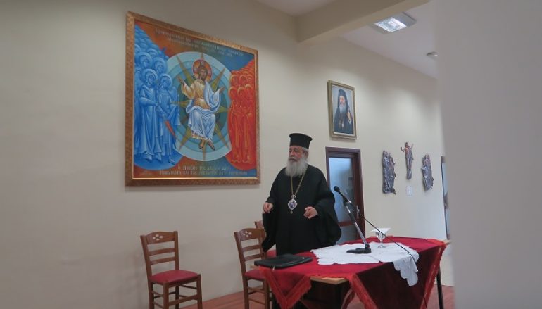 Ιερατική Σύναξη στην Ι. Μητρόπολη Φθιώτιδος (ΦΩΤΟ)