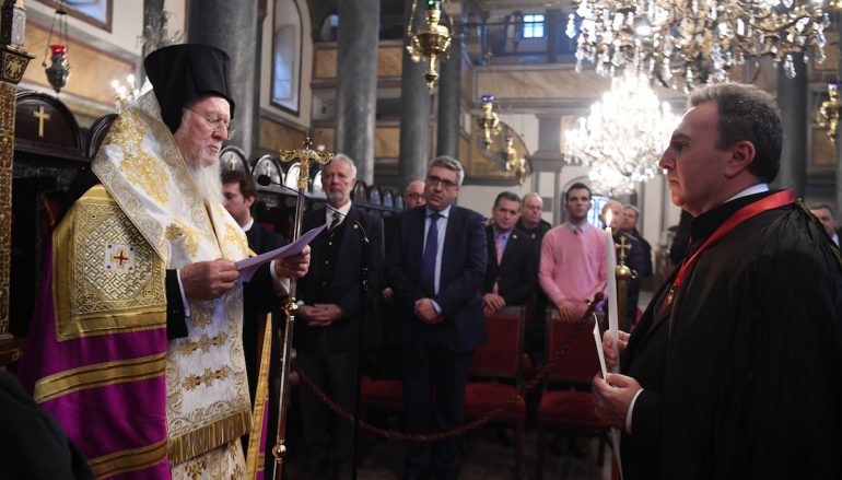 Χειροθεσία νέου Άρχοντος Οφφικιάλιου από τον Οικουμενικό Πατριάρχη (ΦΩΤΟ)