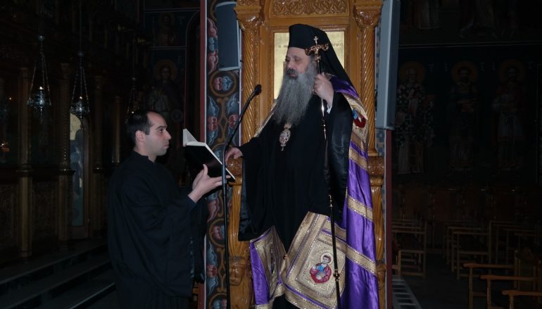 Προηγιασμένη Θ. Λειτουργία στην Ι. Μητρόπολη Σταγών (ΦΩΤΟ)