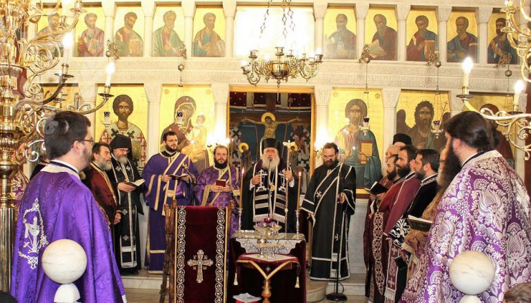Αρχιερατικό Ευχέλαιο στον Ι. Ναό Αγίου Ελευθερίου Σταυρουπόλεως (ΦΩΤΟ)
