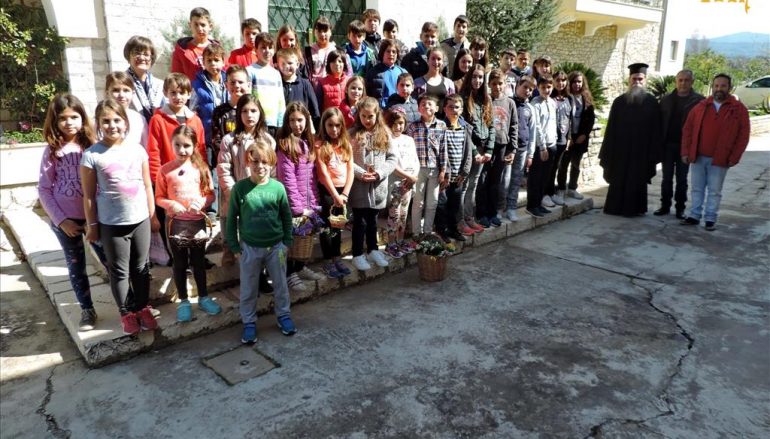 Τα Κάλαντα του Λαζάρου έψαλλαν στον Μητροπολίτη Άρτης (ΦΩΤΟ)