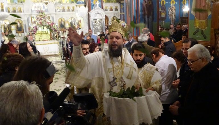 Η Πρώτη Ανάσταση στην Ι. Μητρόπολη Νέας Ιωνίας (ΦΩΤΟ)