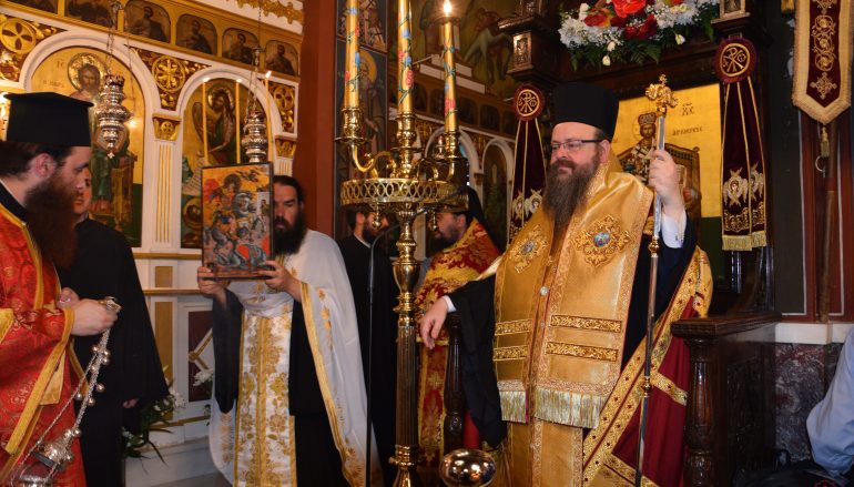 Αρχιερατικός Εσπερινός στον Ι. Ναό Αγίου Γεωργίου Νέας Περάμου (ΦΩΤΟ)